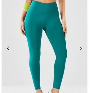 FABLETICS HIGH-WAISTED POWERHOLD 7/8 LEGGINGS
